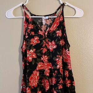 Dress, size XS, color black, green and red, pre-owned. Excellent condition.